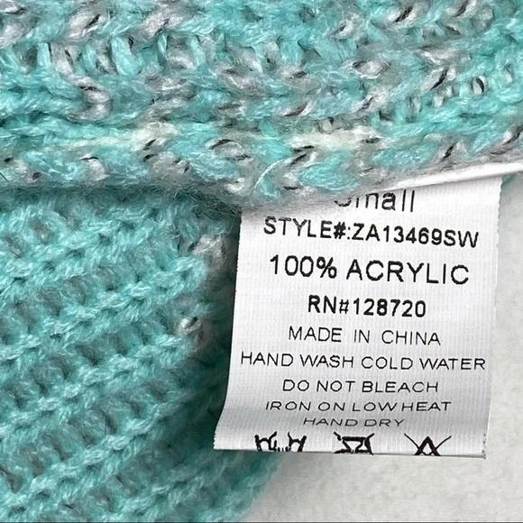 Blakely Chunky Sweater… - Picture 9 of 10